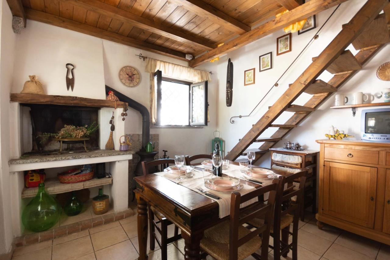 Villa Ferulas Oliena Exterior foto